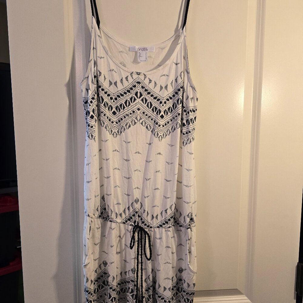 Lascana for Venus White Black Tribal Print Romper Size Small S NWOT Tassel Tie